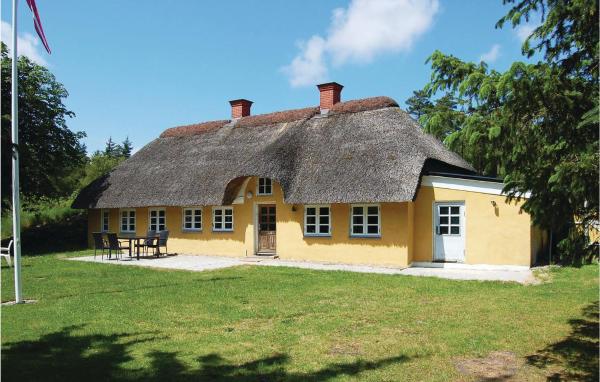 Three-Bedroom Holiday Home In Blavand, Rezervați Casă de vacanță Ho 